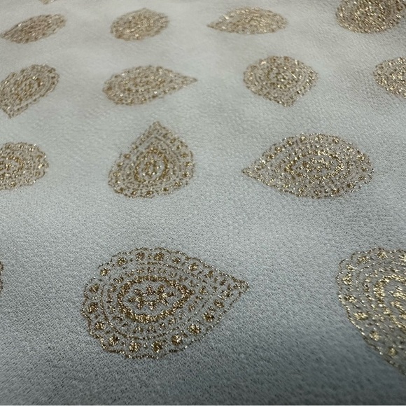 Michael Kors Cream Metallic Gold Paisley Print Flowy Summer Top, Large - Picture 2 of 6